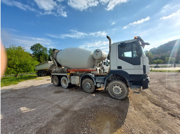 Autodomíchávač IVECO Trakker