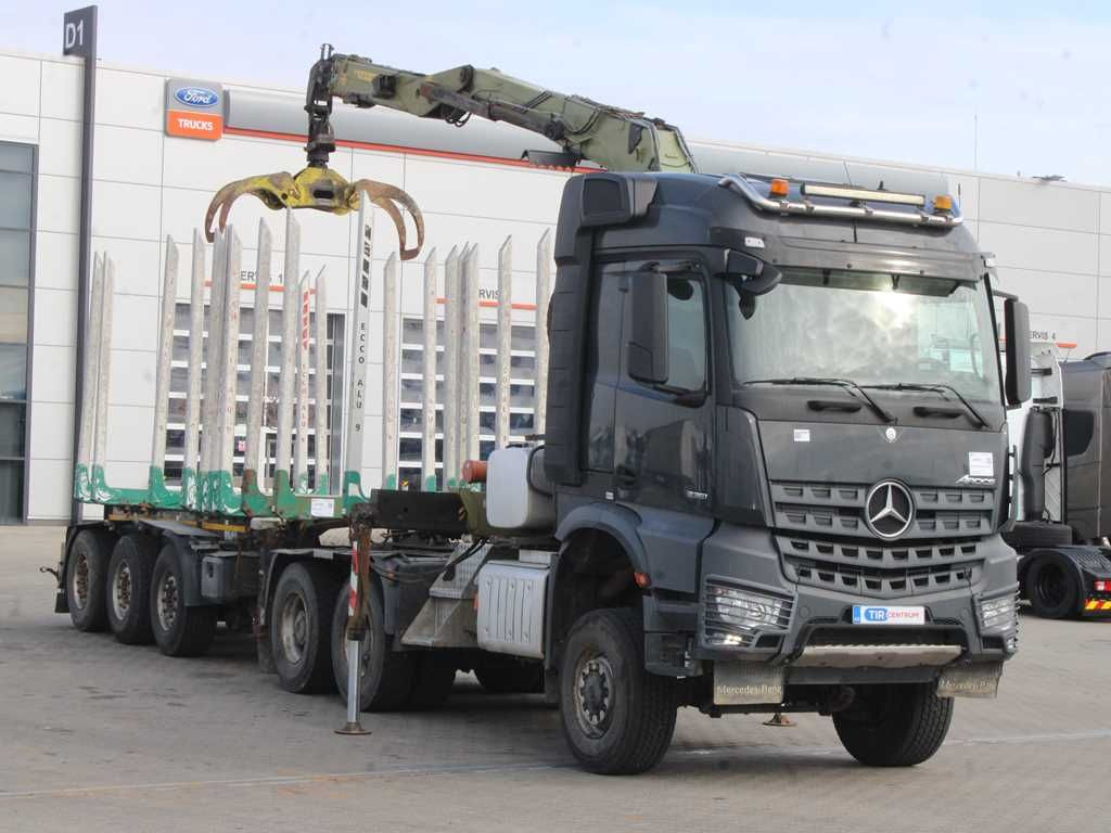 Lesovůz Mercedes-Benz Arocs 3351, 6x6, LOGLIFT ET450