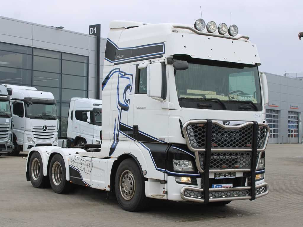 Tahač MAN TGX 26.560, 6x4, EURO 6, LEATHER SEATS