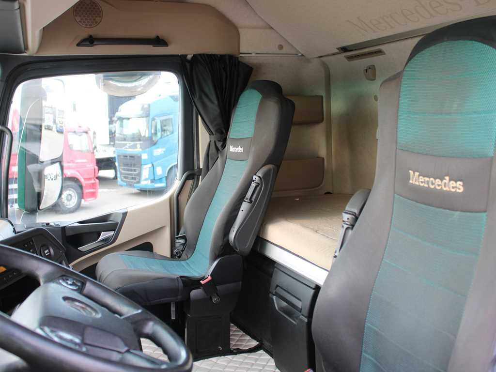 Tahač Mercedes-Benz Actros 1845, EURO 6, LOWDECK, PNEU 80%