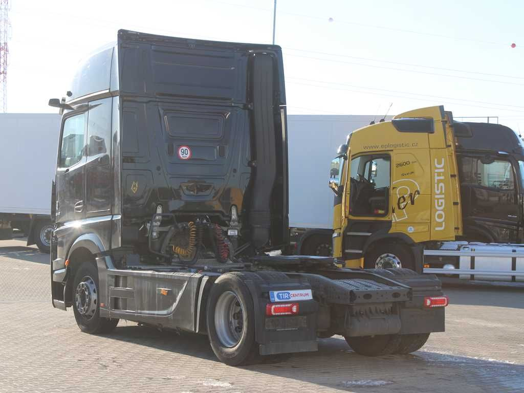 Tahač Mercedes-Benz Actros 1848, EURO 6, NAVIGATION, GIGA SPACE