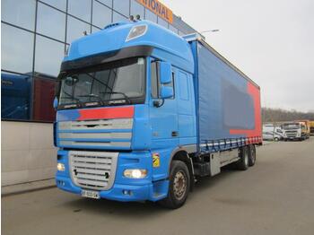 Skříňový nákladní auto DAF XF 105 410