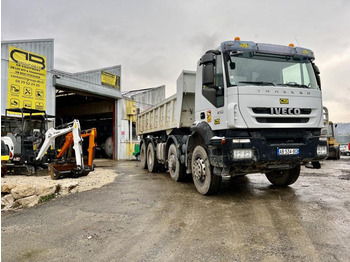 Sklápěč IVECO