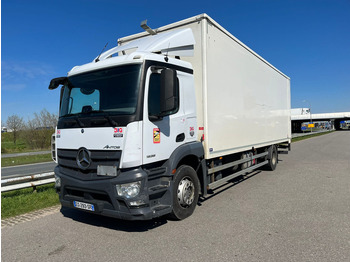 Skříňový nákladní auto MERCEDES-BENZ Antos