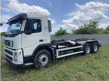 Hákový nosič kontejnerů VOLVO FM13 440