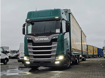 Plachtový nákladní auto SCANIA S 450