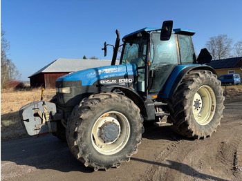 Traktor NEW HOLLAND 8360