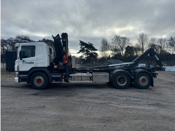 Hákový nosič kontejnerů SCANIA P 380