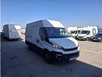 Mikrobus IVECO Daily 35S13: obrázek 2