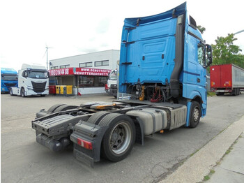 Tahač Mercedes-Benz Actros 1842: obrázek 5