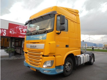 Tahač DAF XF 440