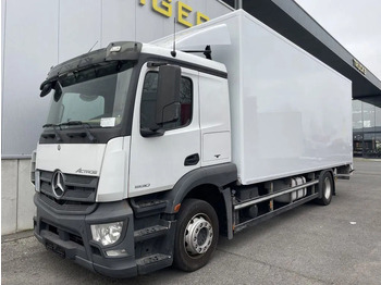 Skříňový nákladní auto MERCEDES-BENZ Actros