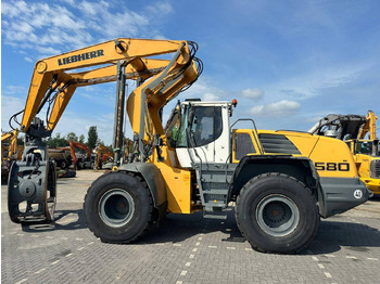 Kolový nakladač LIEBHERR L 580