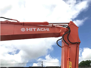 Pásové rýpadlo Hitachi EX200-3: obrázek 2