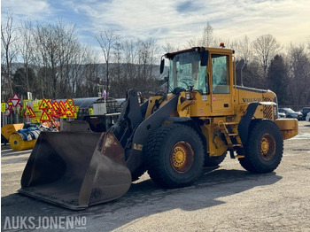 Kolový nakladač VOLVO L90