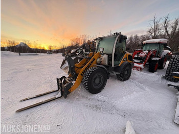 Kolový nakladač LIEBHERR L 506