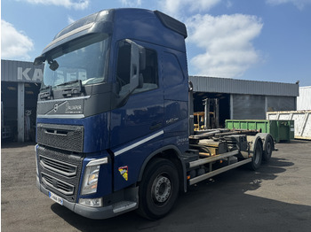 Hákový nosič kontejnerů VOLVO FH13 540