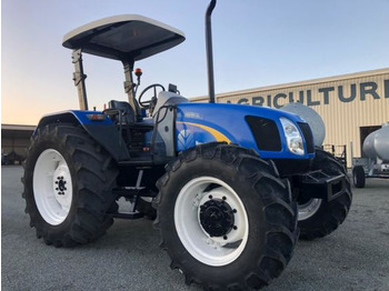 Traktor NEW HOLLAND TL100