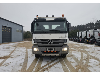 Hákový nosič kontejnerů MERCEDES-BENZ Actros 4144