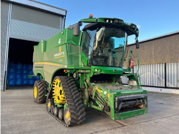 Sklízecí mlátička JOHN DEERE S790
