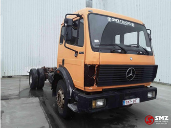 Podvozek s kabinou MERCEDES-BENZ SK 1722