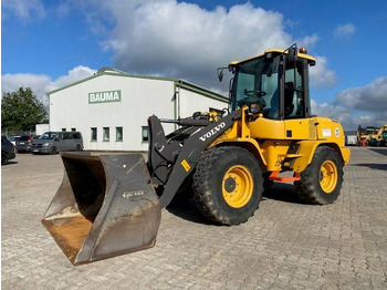 Kolový nakladač VOLVO L35G