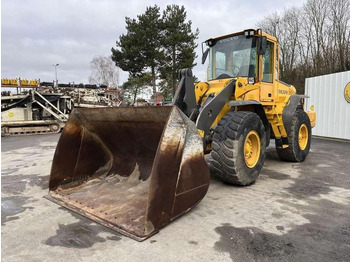 Kolový nakladač Volvo L90E: obrázek 2