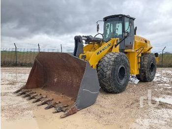 Kolový nakladač NEW HOLLAND W270