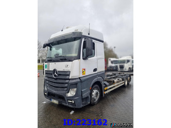 Podvozek s kabinou MERCEDES-BENZ Actros 2542