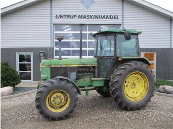 Traktor JOHN DEERE 40 Series