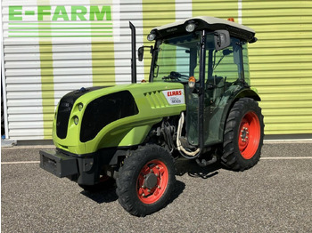 Traktor CLAAS Nexos 220