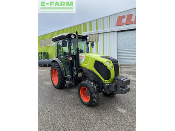 Traktor CLAAS Nexos