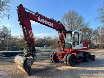 Kolesové rýpadlo LIEBHERR A 902