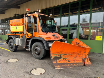 Komunální/ Speciální technika UNIMOG U400