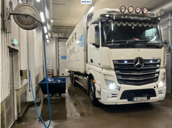 Přepravník zvířat MERCEDES-BENZ Actros