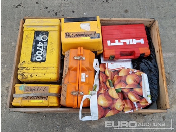 Stavební zařízení Pallet of Various Electric Tools, Levelling Equipment: obrázek 2