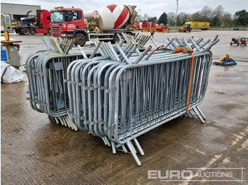 Stavební zařízení Bundle of Metal Pedestrian Safety Barriers (2 of): obrázek 3