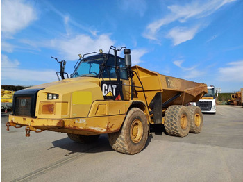 Kloubový sklápěč CATERPILLAR 730C2