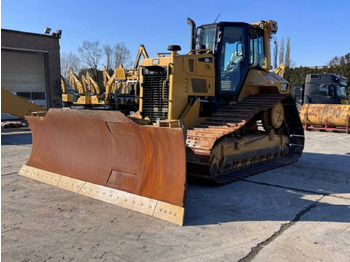 Buldozer CATERPILLAR D6N LGP