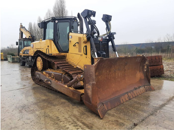 Buldozer CATERPILLAR D6