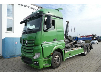 Hákový nosič kontejnerů MERCEDES-BENZ Actros 2546