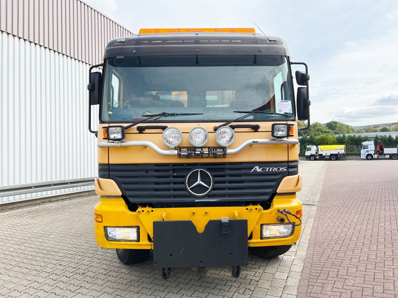 Mercedes-Benz Actros 3243 K 8x4/4 Actros 3243 K 8x4/4, Müller Saug- und Spülwagen ca. 17m³, Rechtslenker leasing Mercedes-Benz Actros 3243 K 8x4/4 Actros 3243 K 8x4/4, Müller Saug- und Spülwagen ca. 17m³, Rechtslenker: obrázek 9