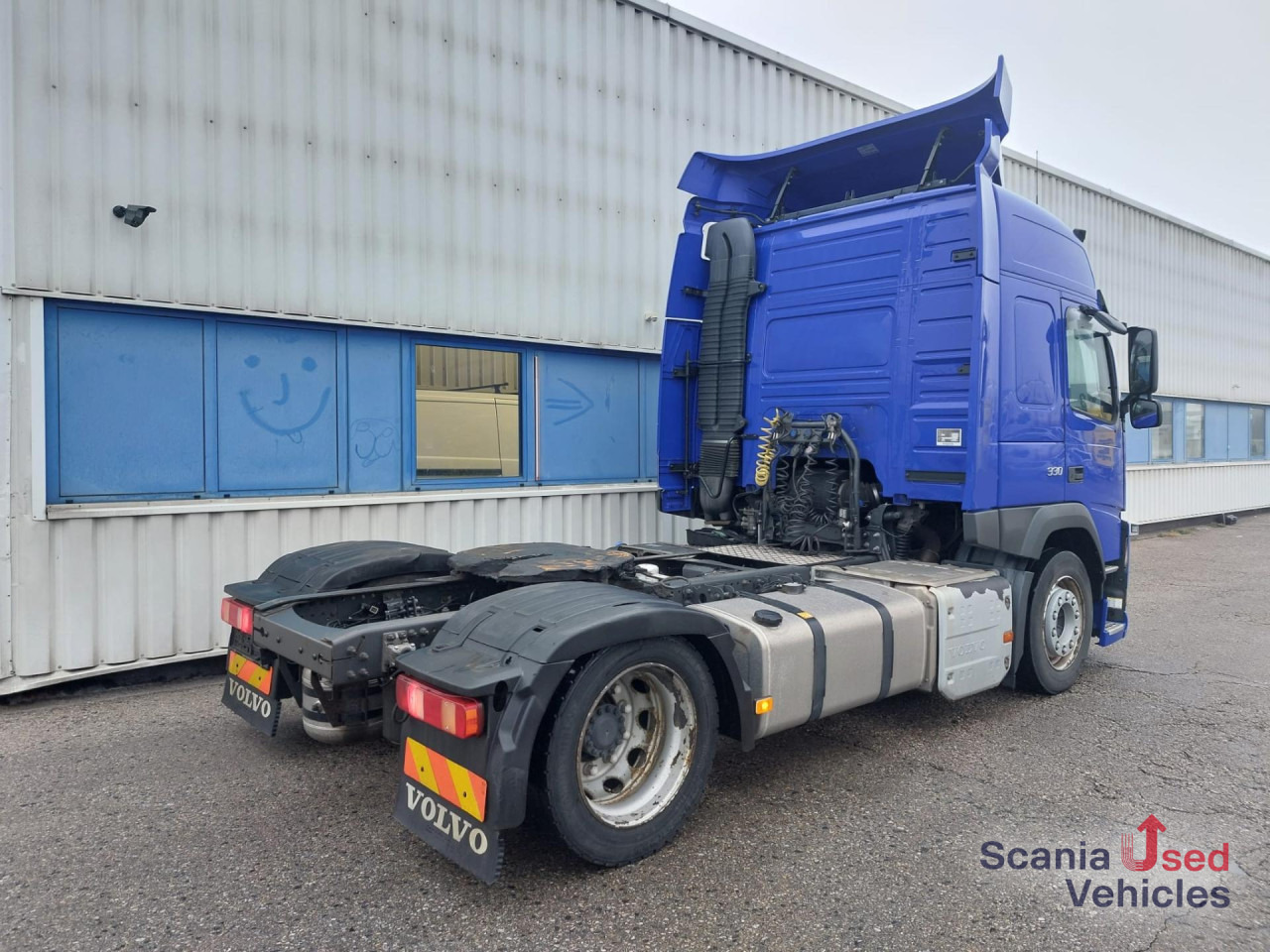 Tahač VOLVO FM 330 T4x2 Globetrotter Low Deck: obrázek 9