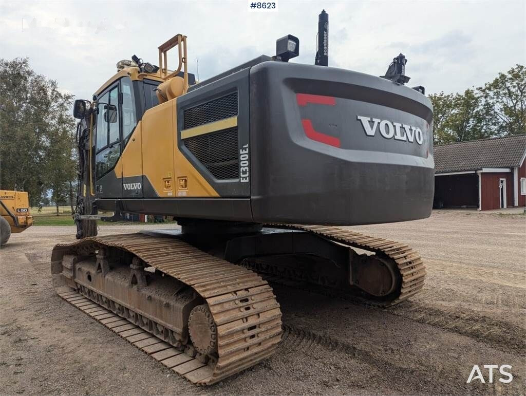 Pásové rýpadlo Volvo EC300EL: obrázek 6