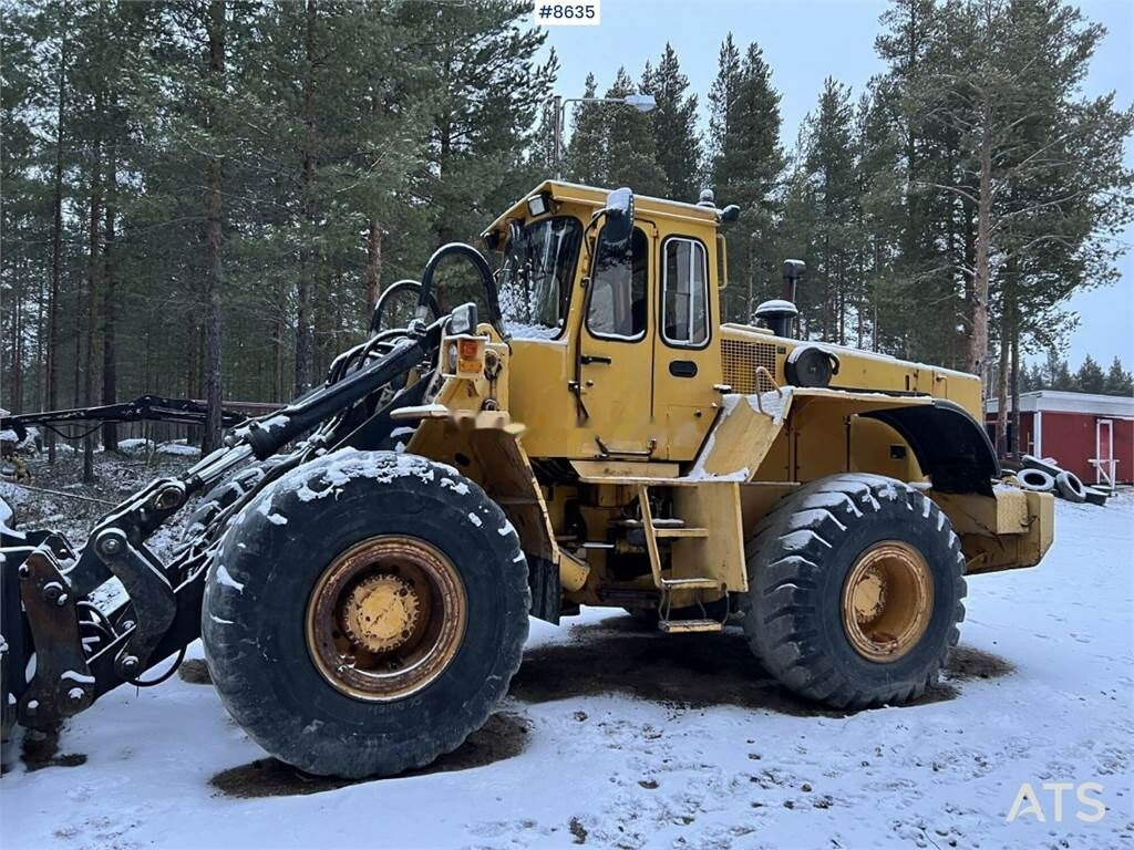 Buldozer Volvo L120: obrázek 15