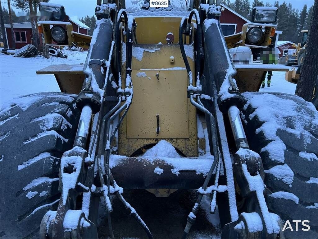 Buldozer Volvo L120: obrázek 39