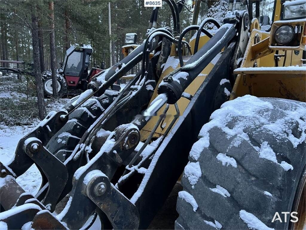 Buldozer Volvo L120: obrázek 40