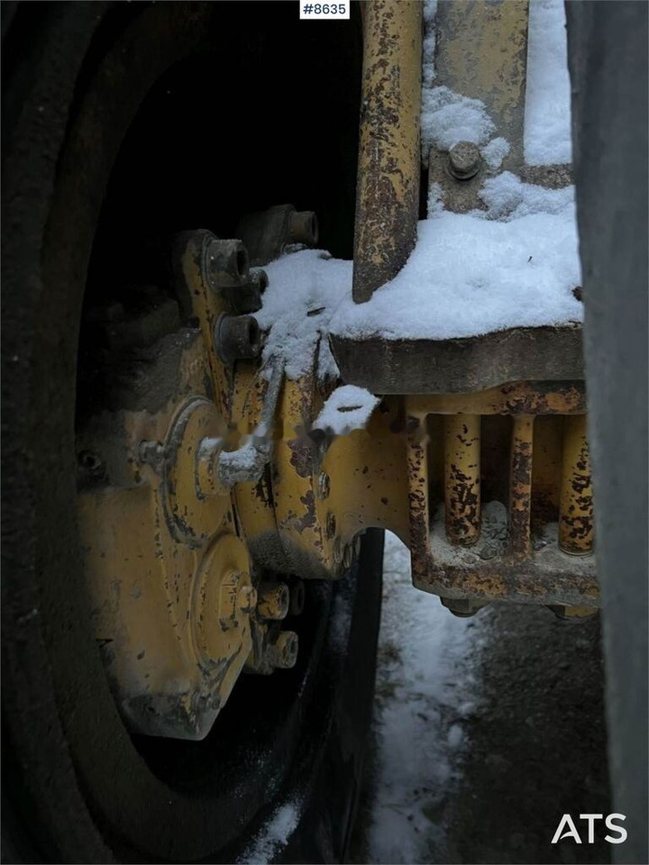 Buldozer Volvo L120: obrázek 49