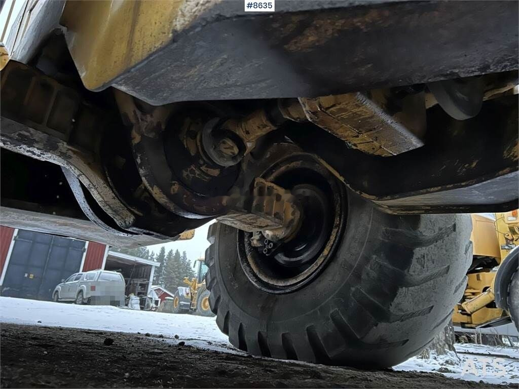 Buldozer Volvo L120: obrázek 47