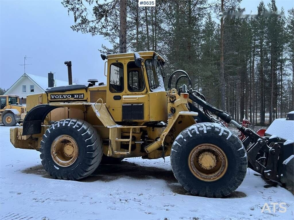 Buldozer Volvo L120: obrázek 9